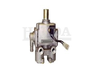 DX52B-IVECO-FREN PEDAL MERKEZİ